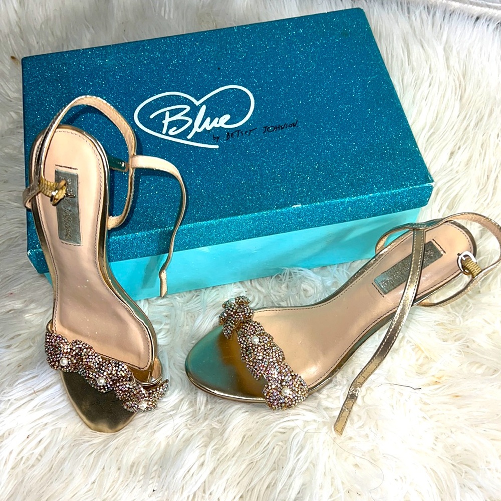 Rhinestone Gold heel - Betsy Johnson